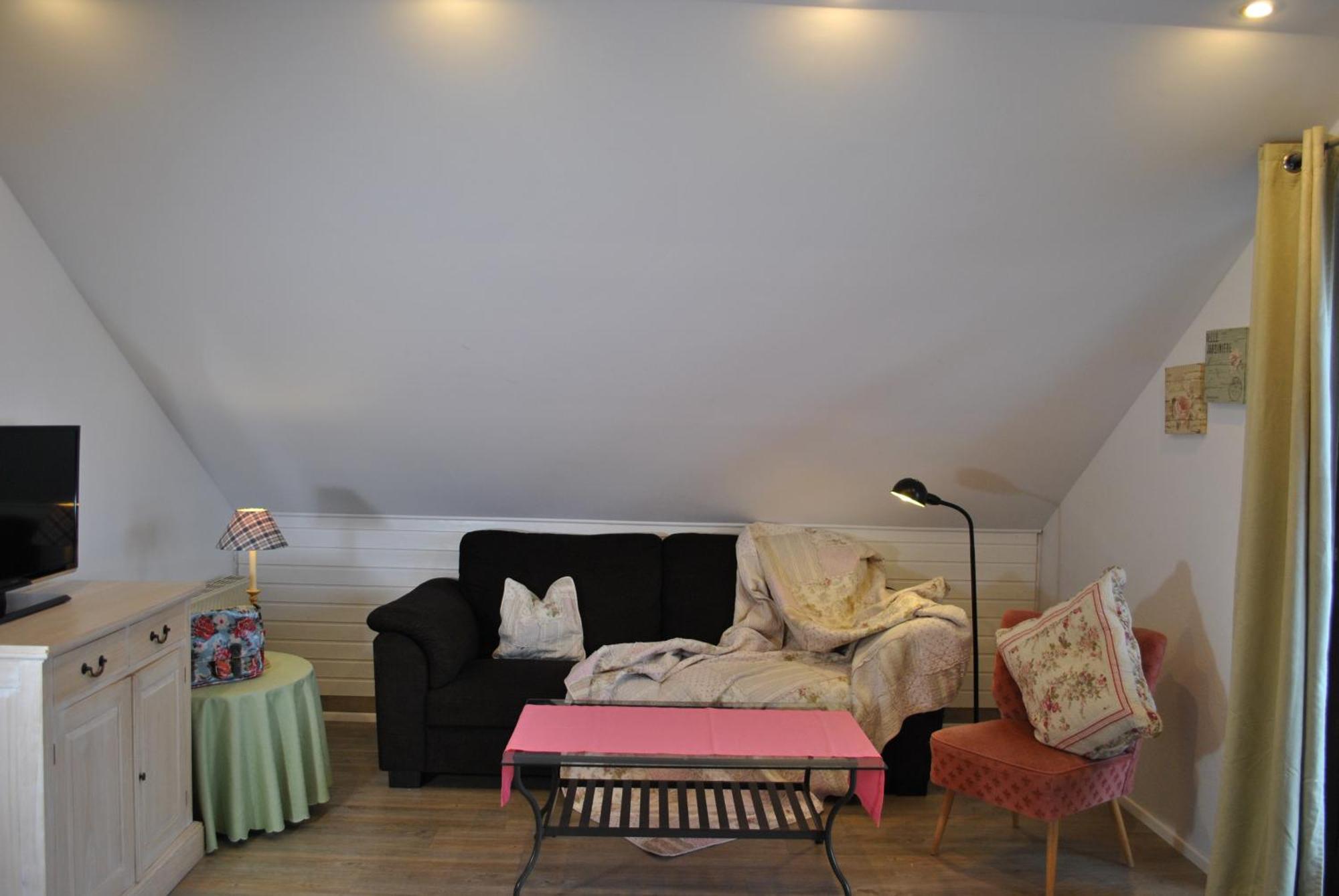 Goldener Hahn B&B Baiersbronn - Ferienwohnungen Mit Hotel Service Nahe Gartenschau Tal X Εξωτερικό φωτογραφία