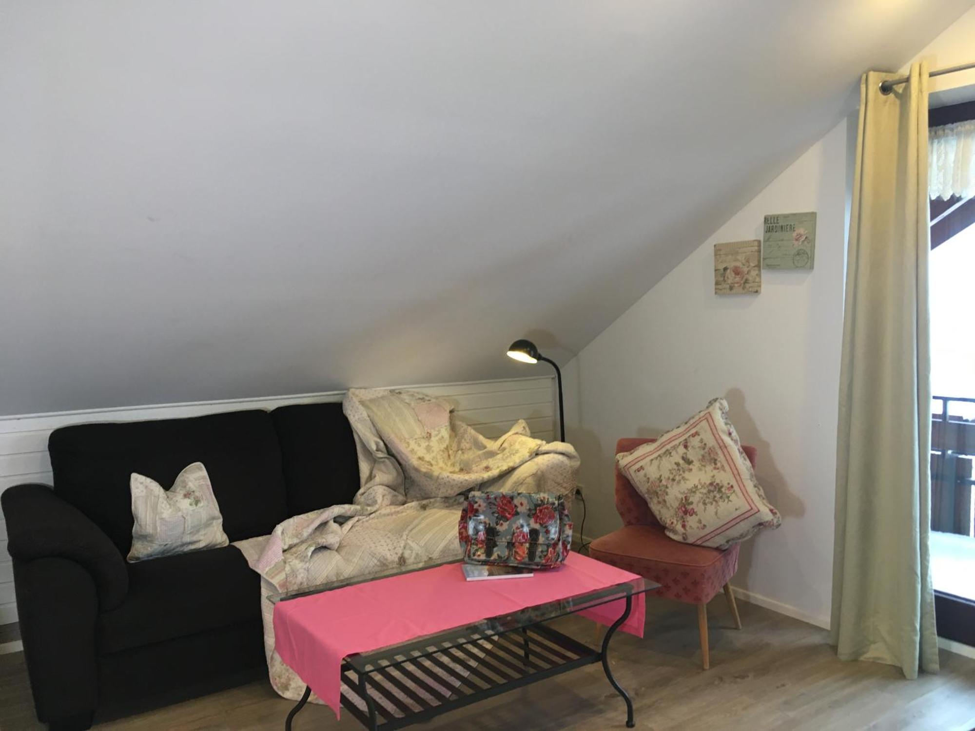 Goldener Hahn B&B Baiersbronn - Ferienwohnungen Mit Hotel Service Nahe Gartenschau Tal X Δωμάτιο φωτογραφία