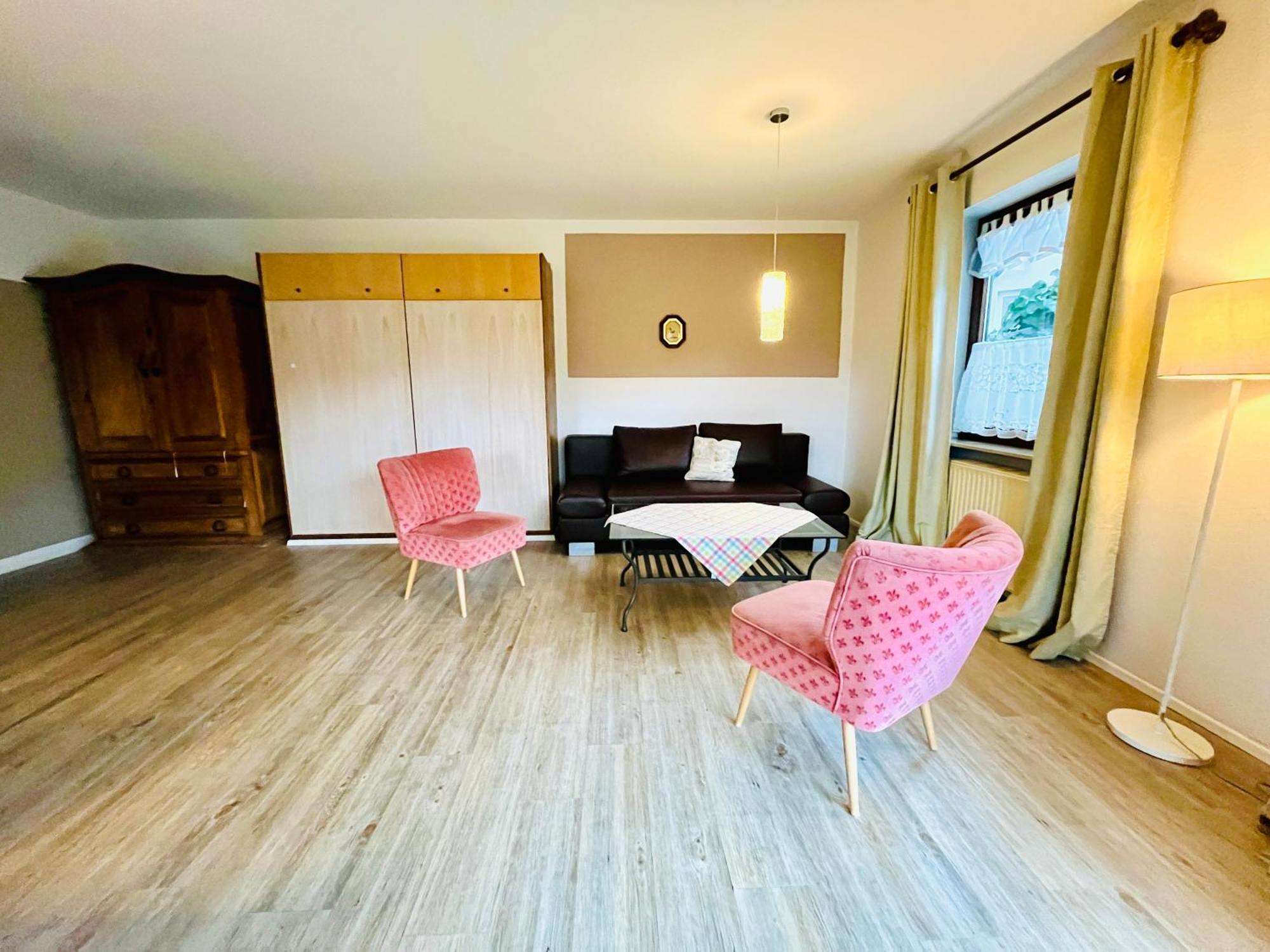 Goldener Hahn B&B Baiersbronn - Ferienwohnungen Mit Hotel Service Nahe Gartenschau Tal X Δωμάτιο φωτογραφία