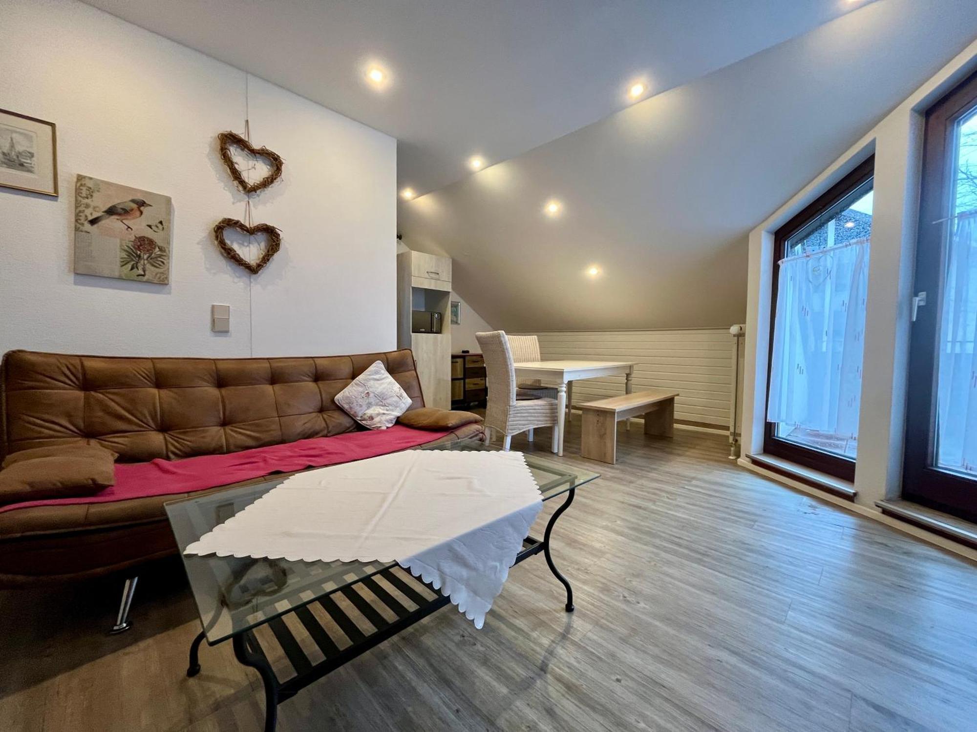 Goldener Hahn B&B Baiersbronn - Ferienwohnungen Mit Hotel Service Nahe Gartenschau Tal X Δωμάτιο φωτογραφία