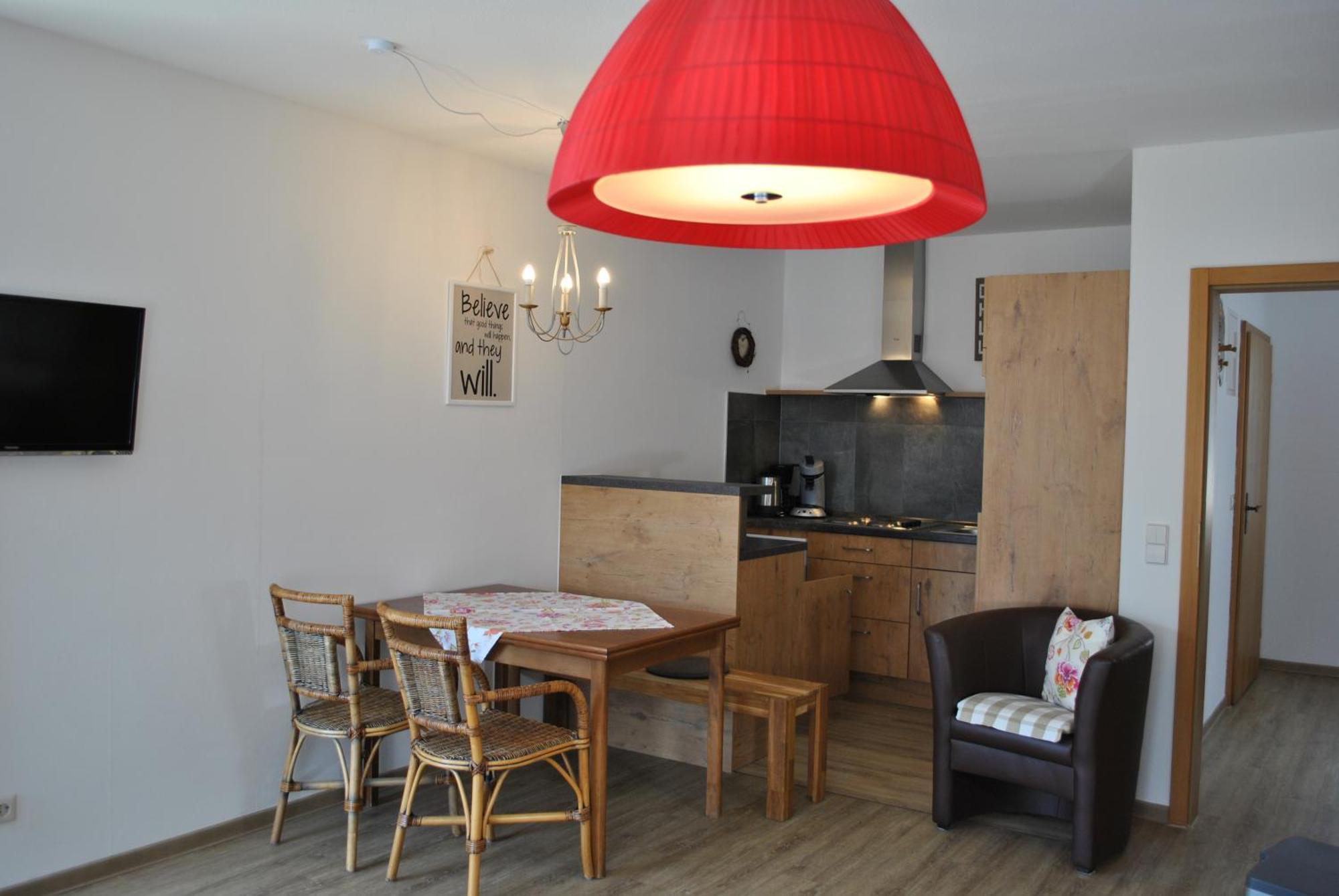 Goldener Hahn B&B Baiersbronn - Ferienwohnungen Mit Hotel Service Nahe Gartenschau Tal X Δωμάτιο φωτογραφία